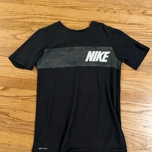 Nike Black Short Sleeve Tee